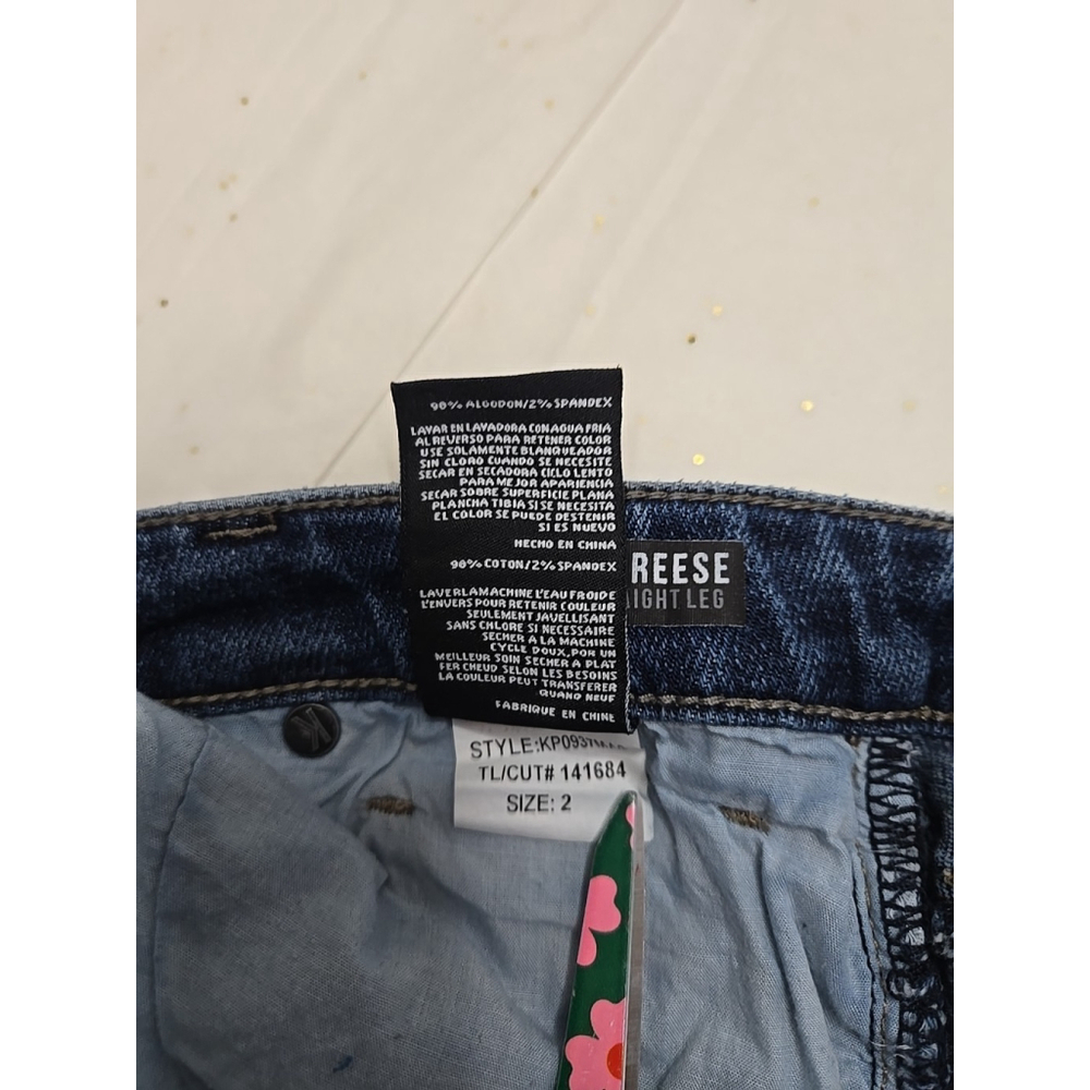 KUT Reese Ankle Straight Jeans Size 2 Light Wash Raw Hem Cropped Denim - Picture 9 of 9